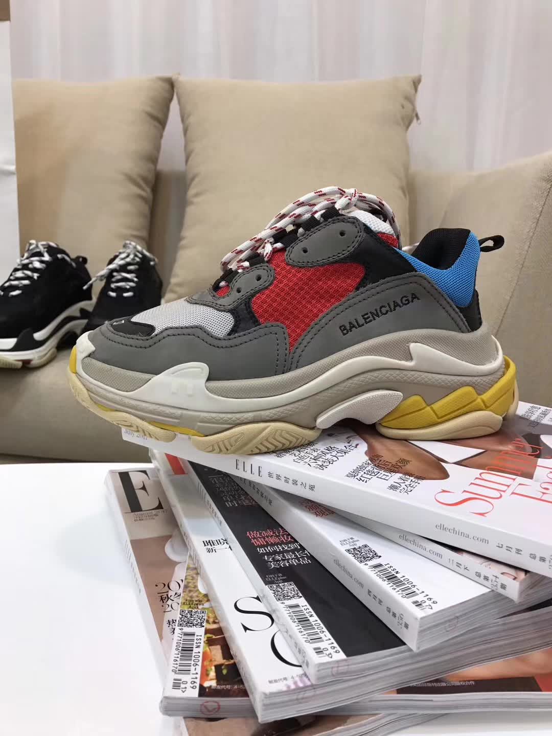 High Quality Balenciaga Triple S Trainers Triple018   Red/Gray