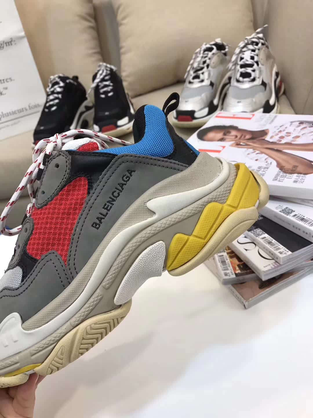 High Quality Balenciaga Triple S Trainers Triple018   Red/Gray