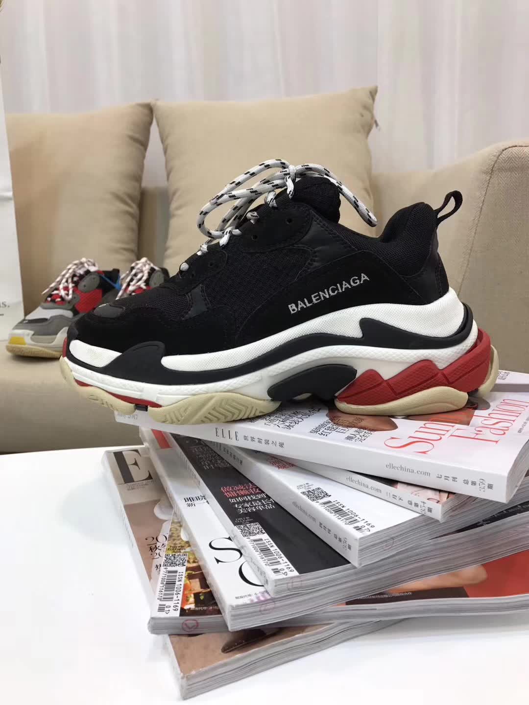 High Quality Balenciaga Triple S Trainers Triple017   Black/Red