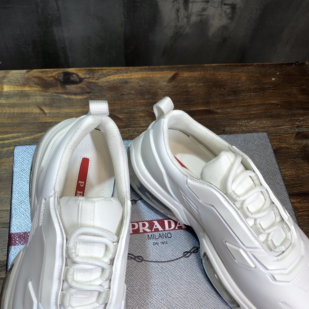 Prada hot sale sneaker