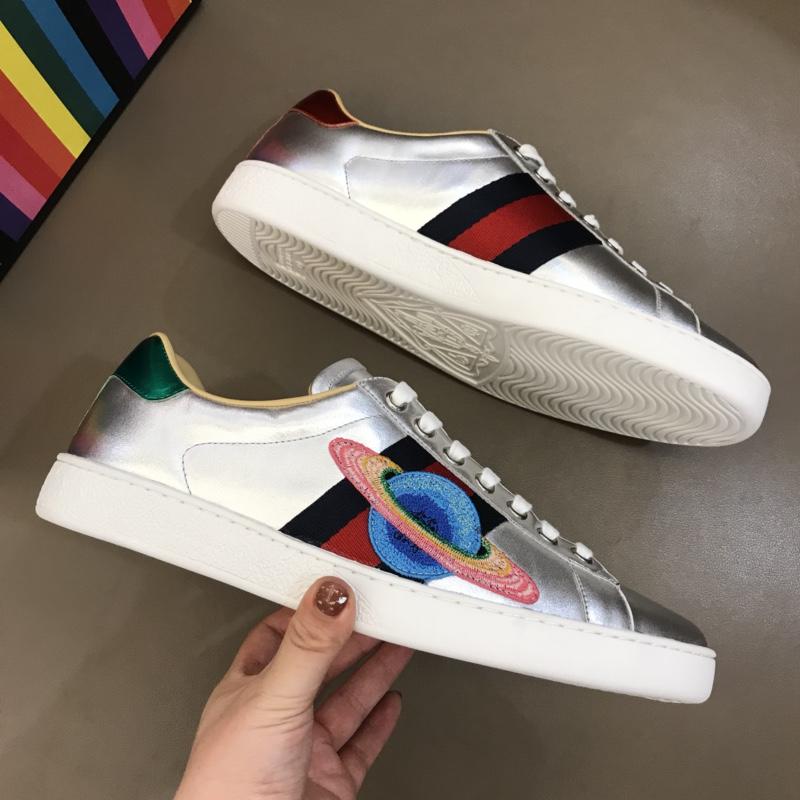 Gucci Perfect Quality Sneakers Silver shiny and Planet embroidery with White rubber sole MS02673