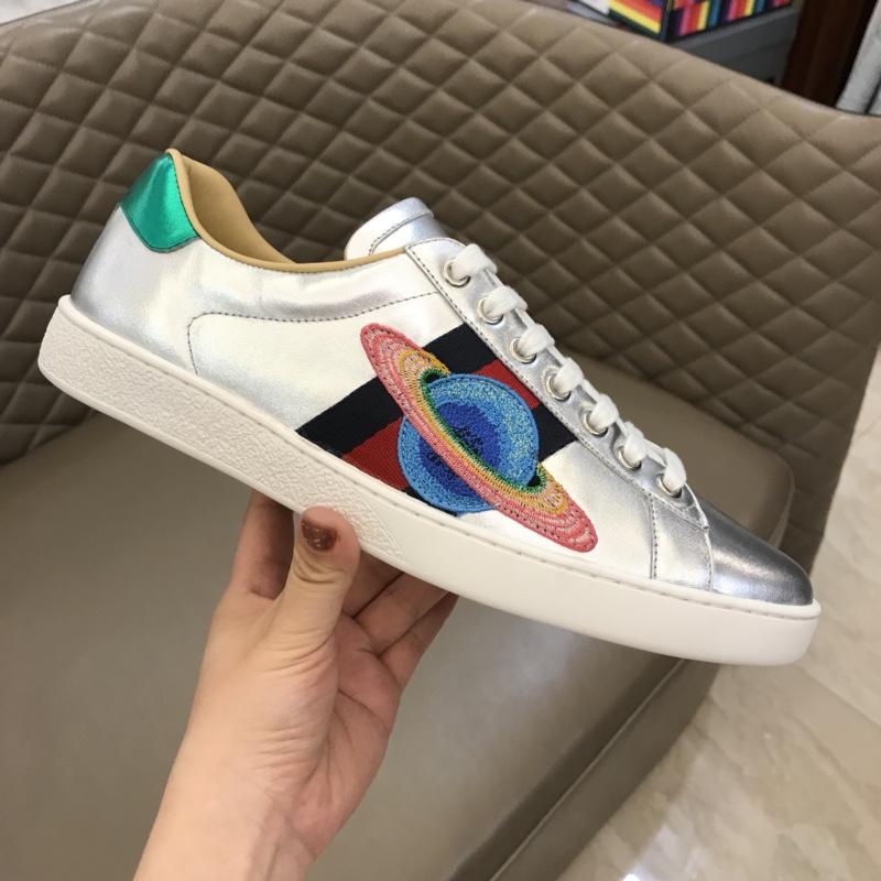 Gucci Perfect Quality Sneakers Silver shiny and Planet embroidery with White rubber sole MS02673