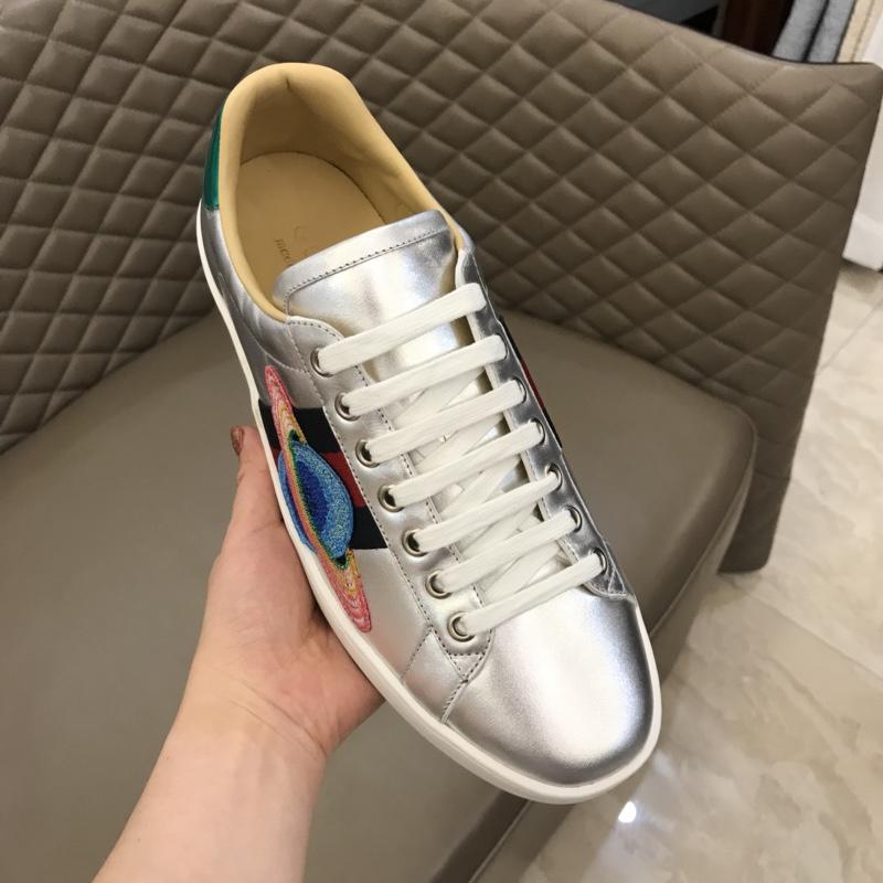 Gucci Perfect Quality Sneakers Silver shiny and Planet embroidery with White rubber sole MS02673