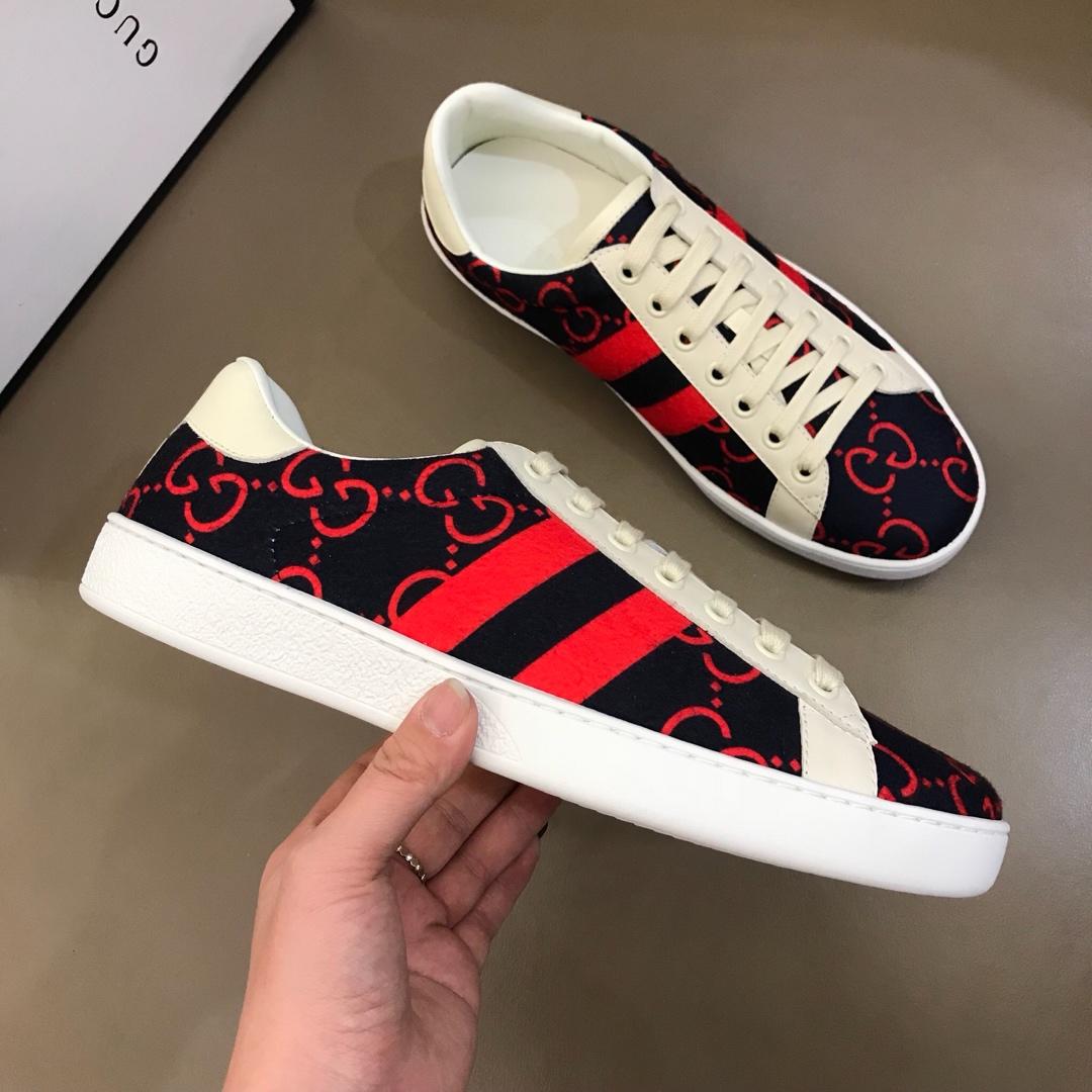 Gucci Perfect Quality Sneakers Dark blue and red GG print with white sole MS02696