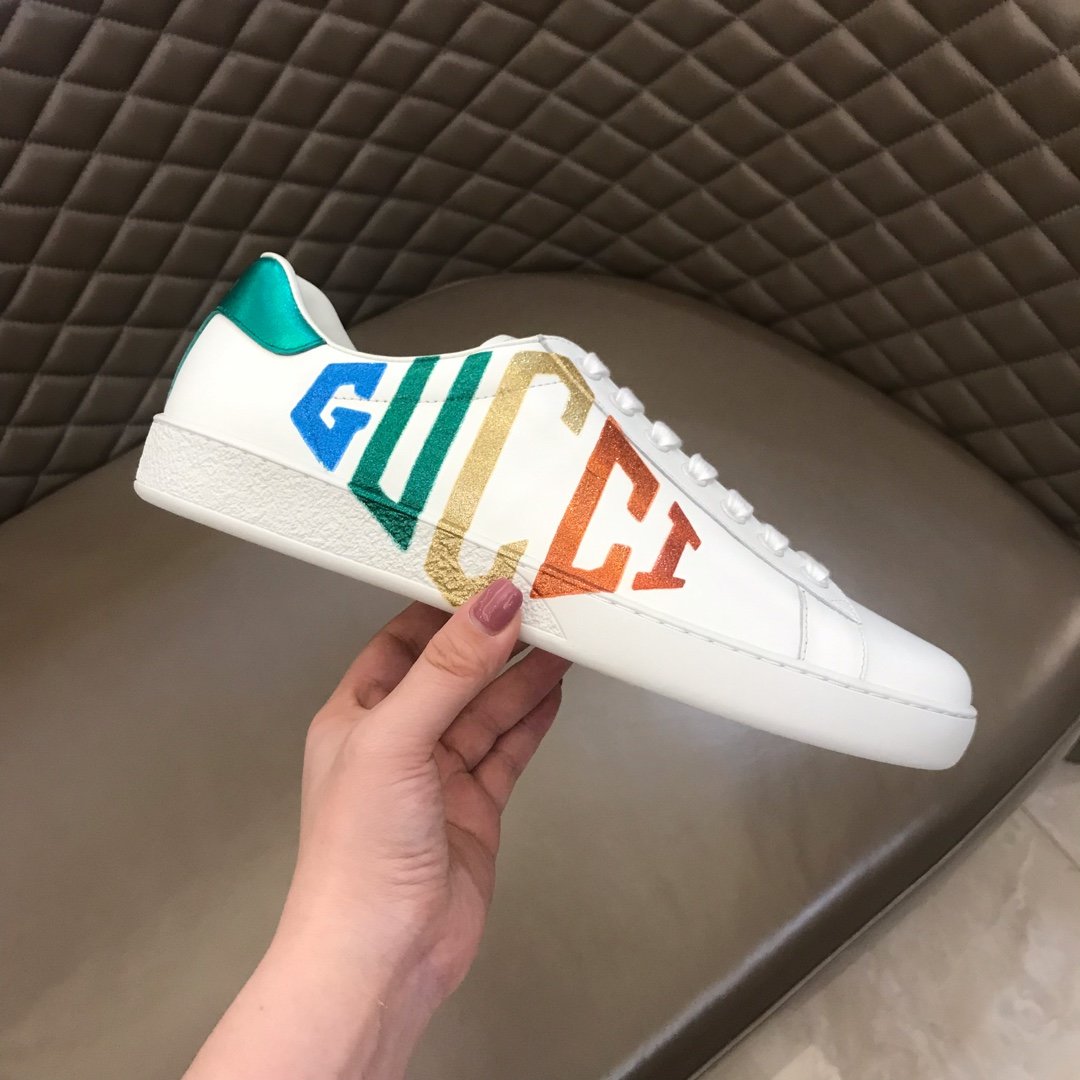 Gucci High Quality Sneakers White and Rainbow Gucci Print with White rubber sole MS021193