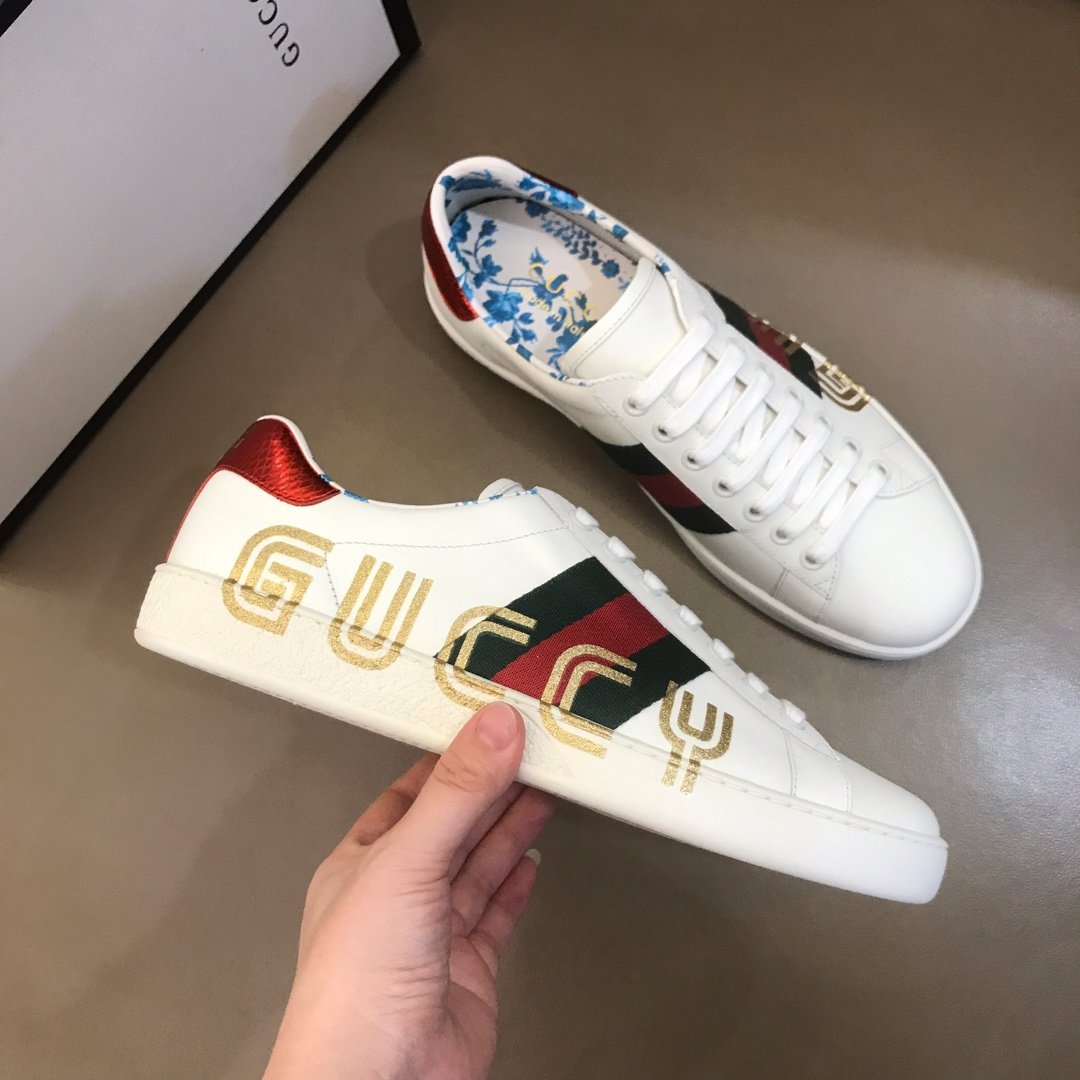 Gucci High Quality Sneakers White and Overlapping Gucci print with White rubber sole MS021198