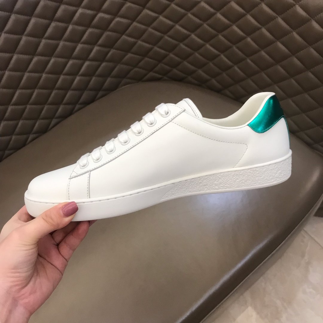 Gucci High Quality Sneakers White and Mystic Cat print with White rubber sole MS021190