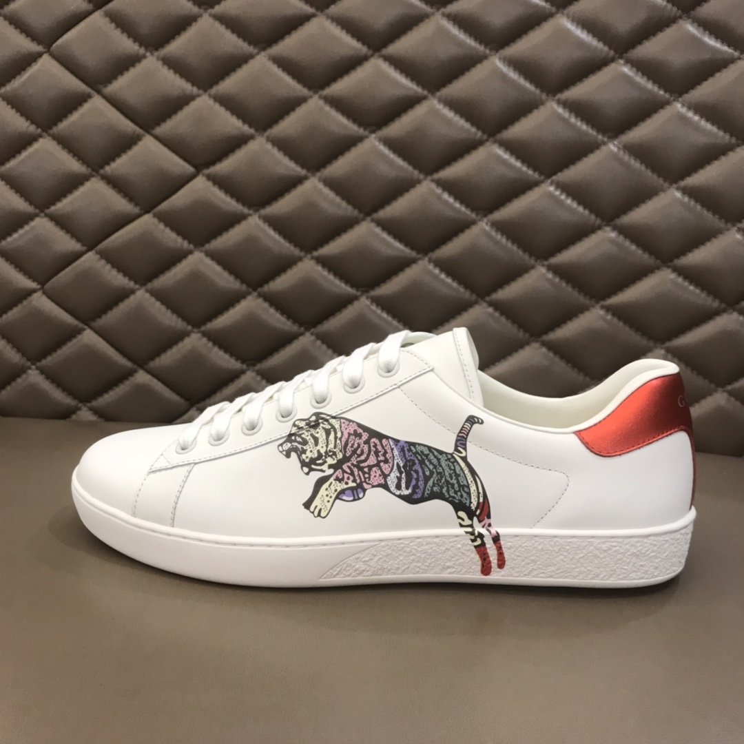 Gucci High Quality Sneakers White and cheetah print and white rubber sole MS021201