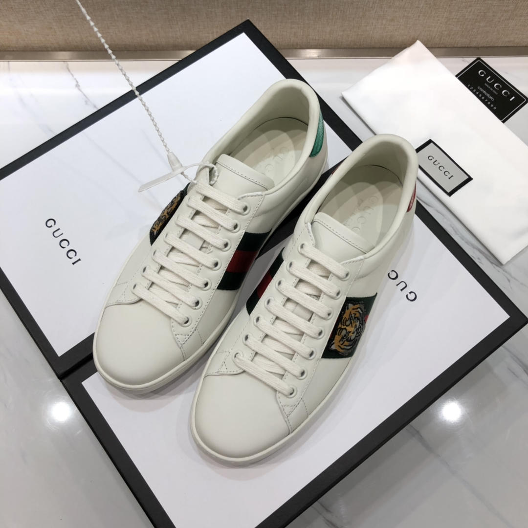 Gucci Fashion Sneakers White and tiger embroidery with white sole MS07746