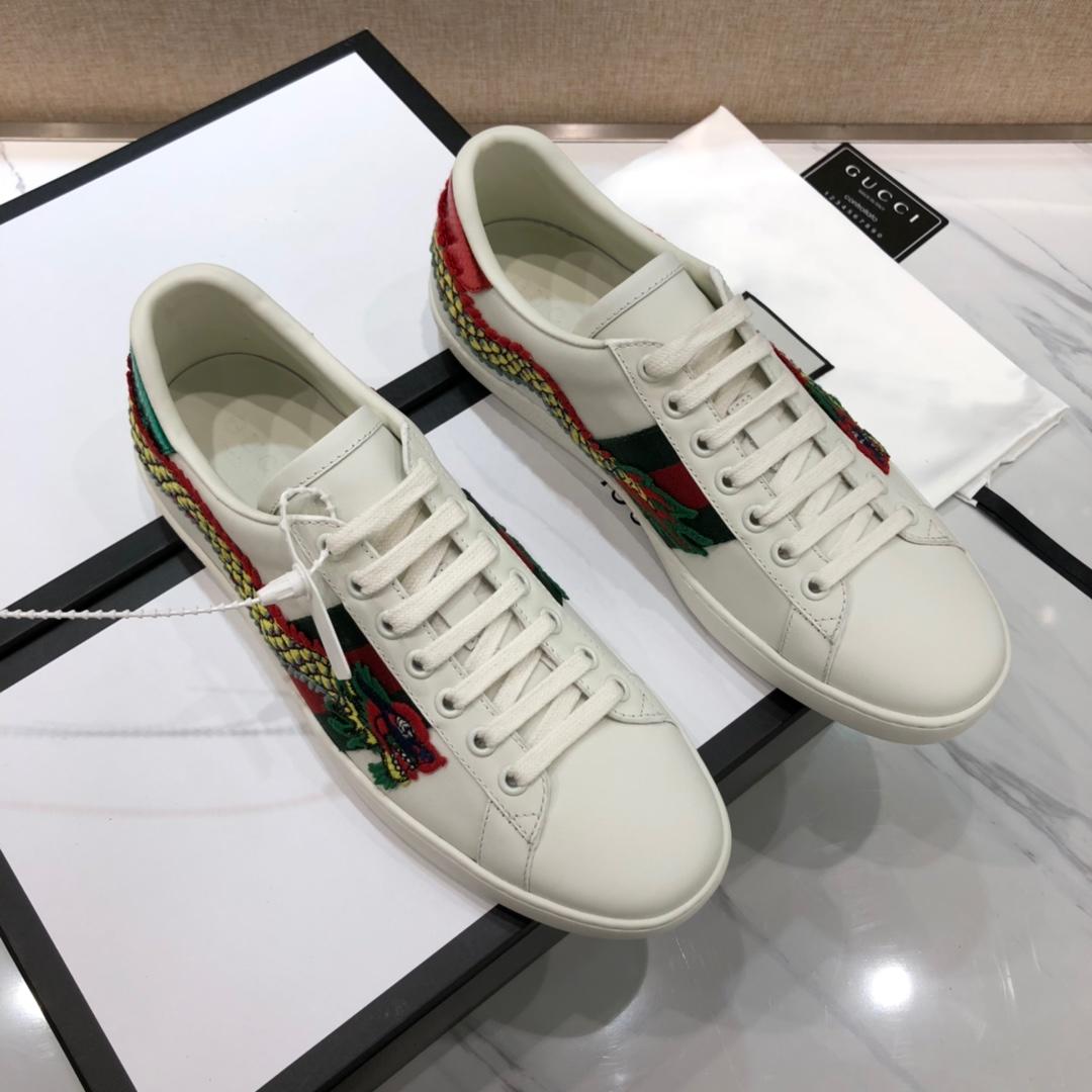 Gucci Fashion Sneakers White and dragon embroidery with white sole MS07734