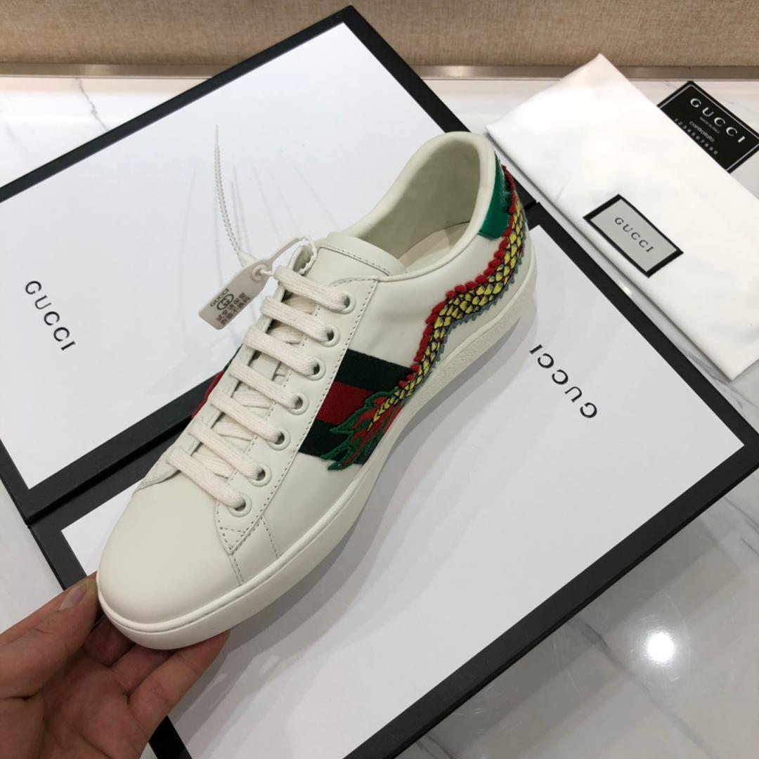 Gucci Fashion Sneakers White and dragon embroidery with white sole MS07734