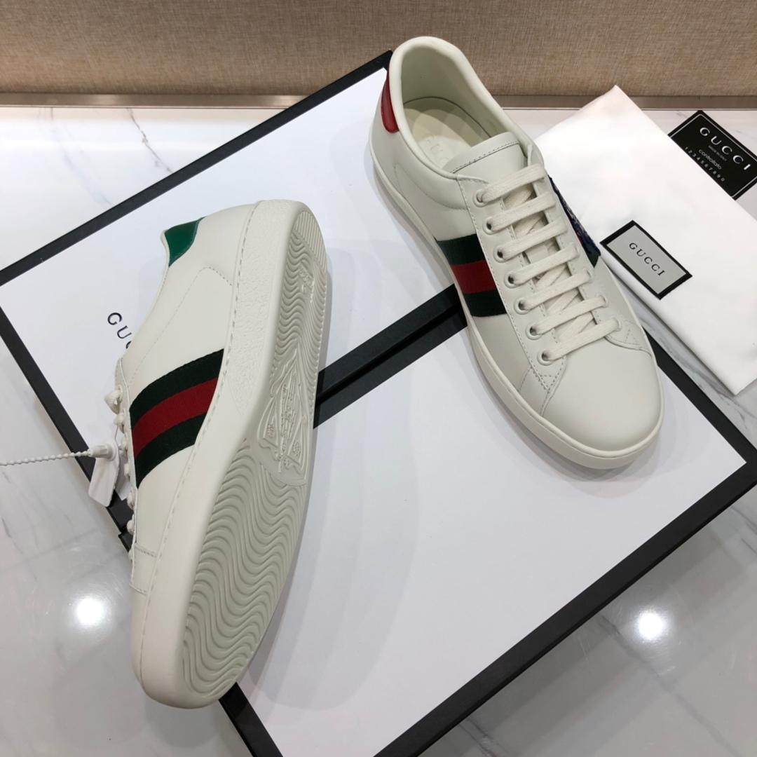 Gucci Fashion Sneakers White and Disney piggy embroidery with white sole MS07739