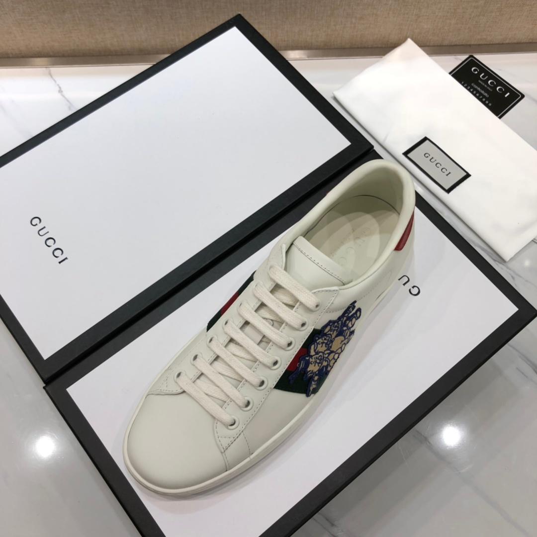 Gucci Fashion Sneakers White and Disney piggy embroidery with white sole MS07739