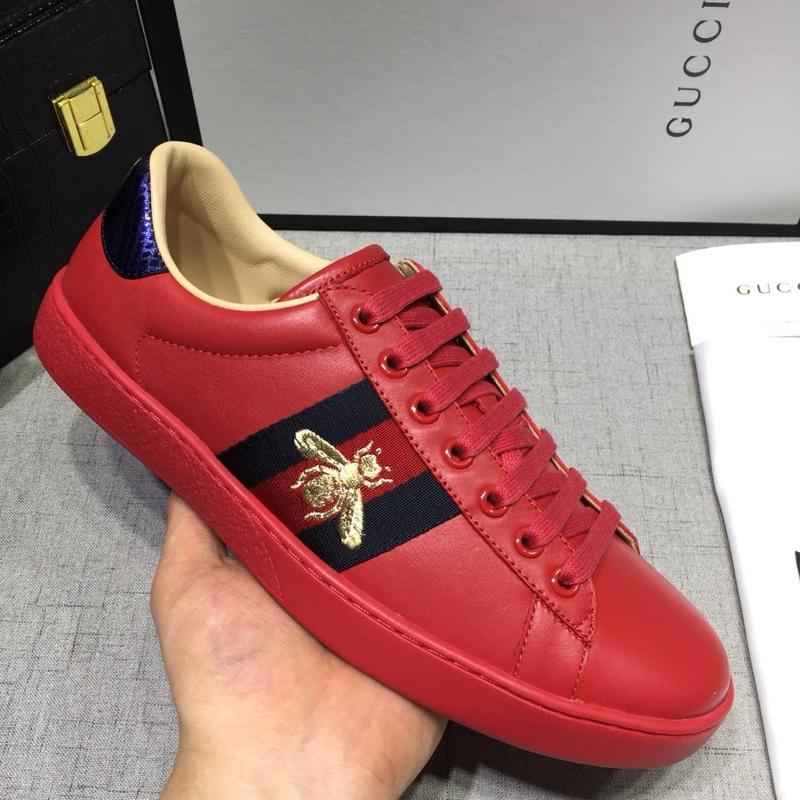 Gucci Fashion Sneakers Red and black red wet with red soles MS07749