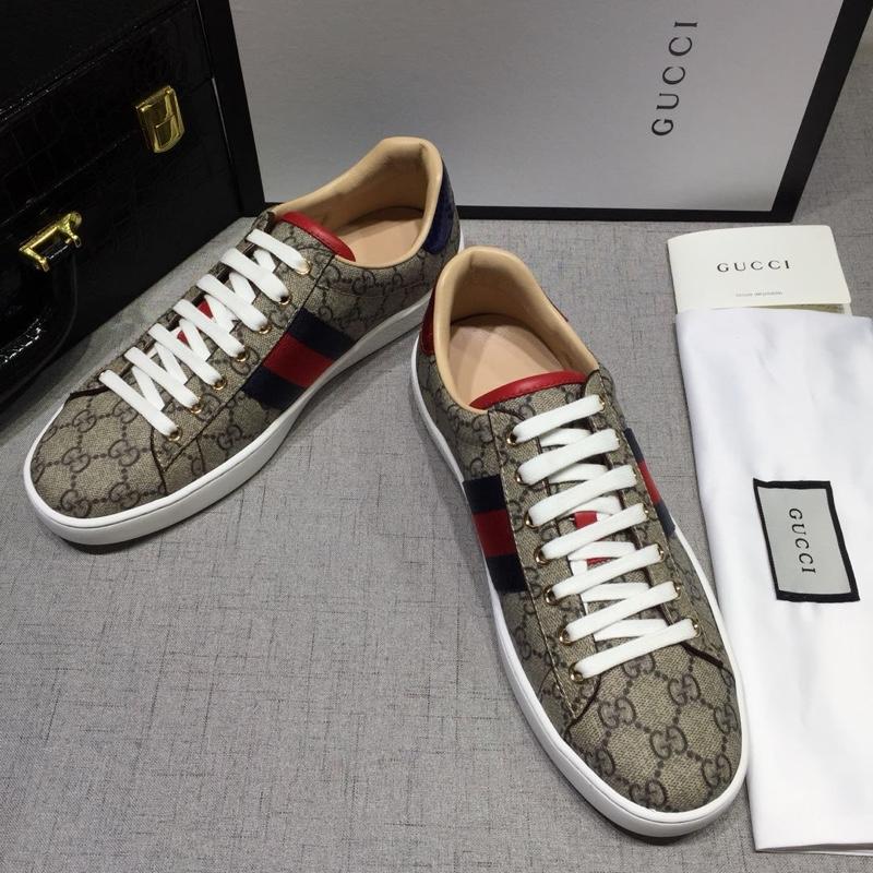 Gucci Fashion Sneakers Grey and GG lettering with white sole MS07755