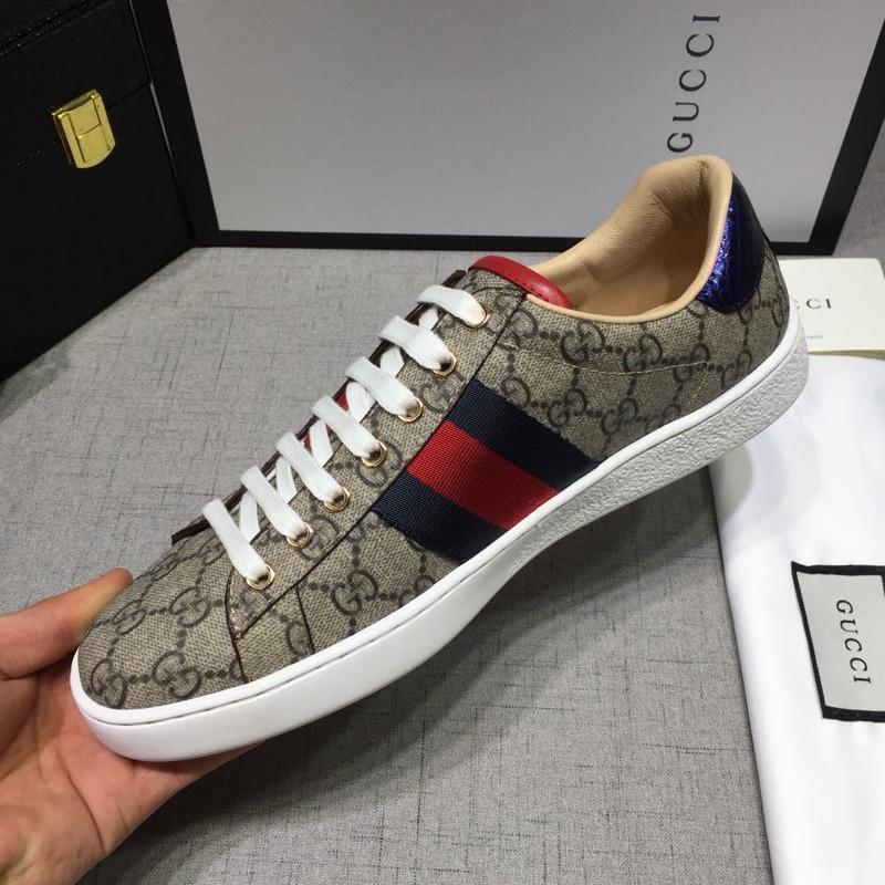 Gucci Fashion Sneakers Grey and GG lettering with white sole MS07755