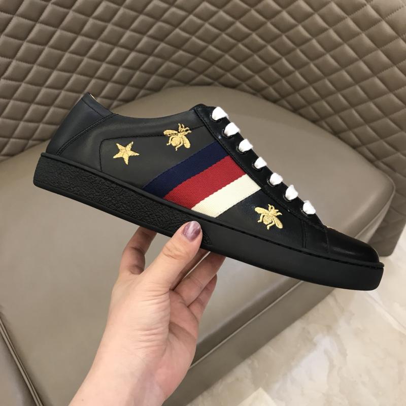 Gucci Fashion Desgin Leather Sneaker Black and gold bee embroidery with black sole MS02236