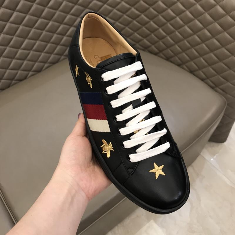 Gucci Fashion Desgin Leather Sneaker Black and gold bee embroidery with black sole MS02236