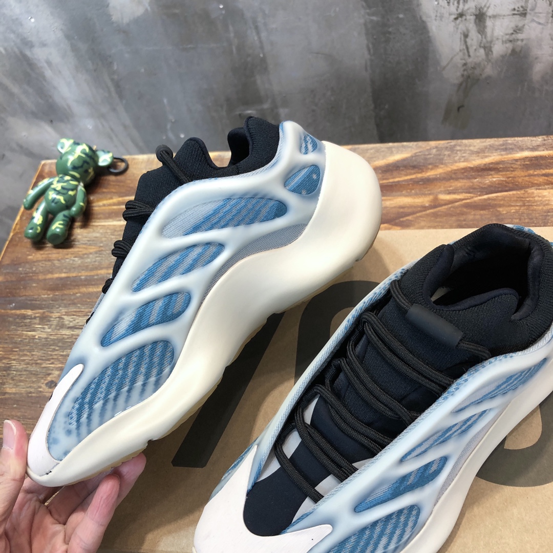 adidas Yeezy 700v3 “Azareth”