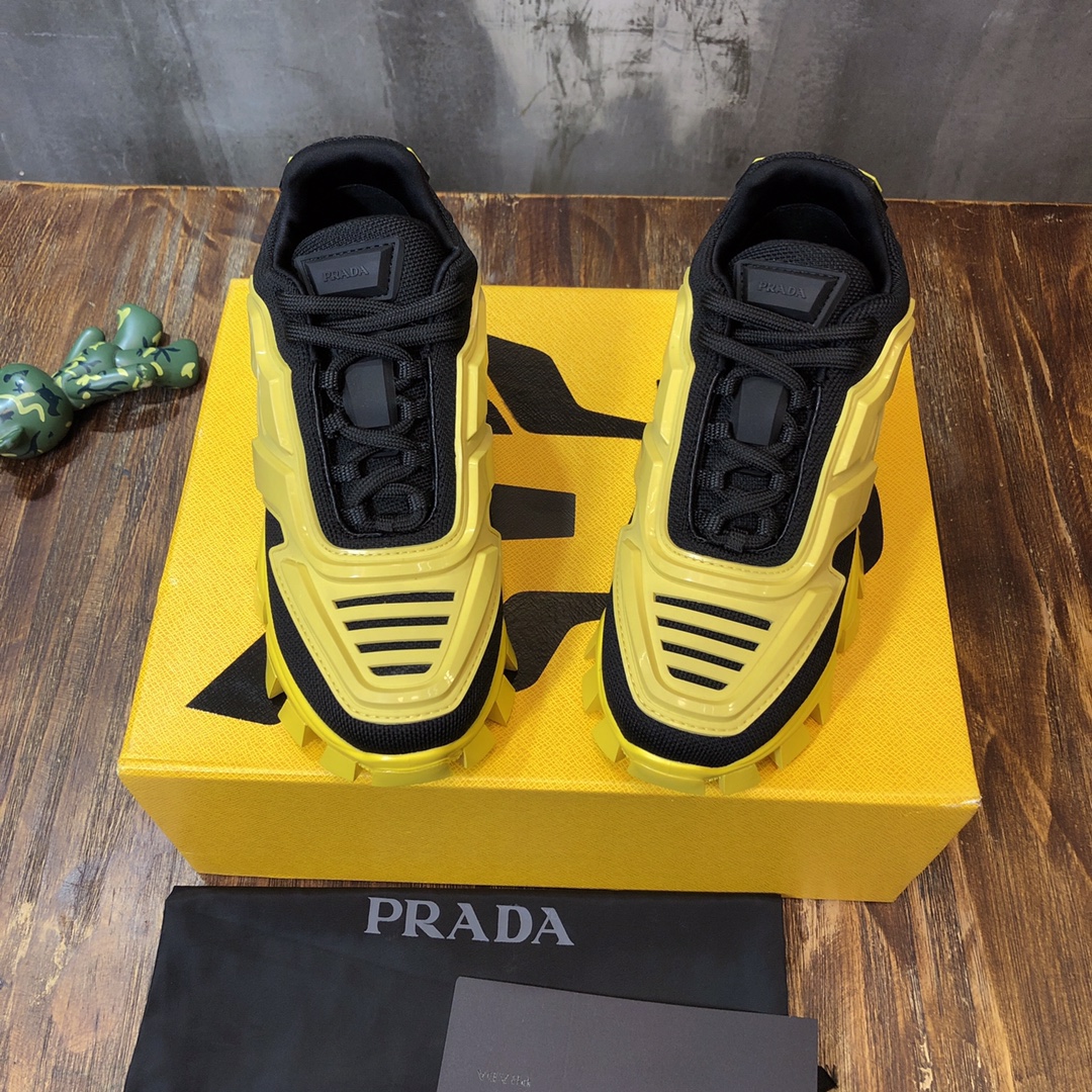 Prada classic sneaker with King kong series