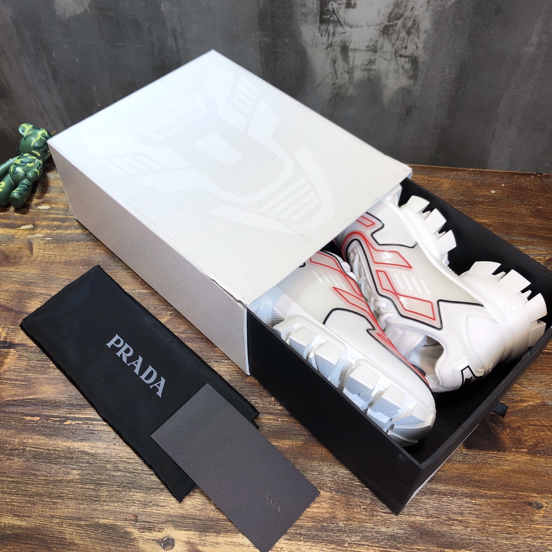 Prada classic sneaker with King kong series