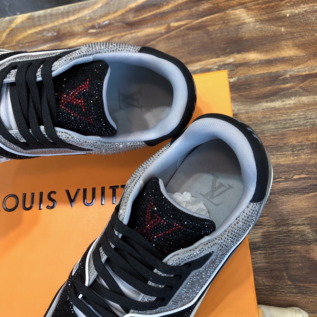 LV top quality New collection fashion show sneaker