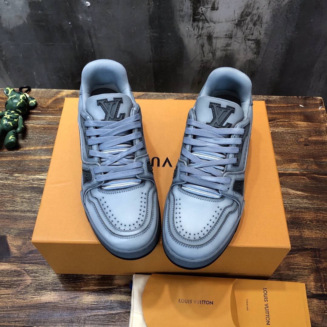 LV 2022SS New collection fashion show sneaker