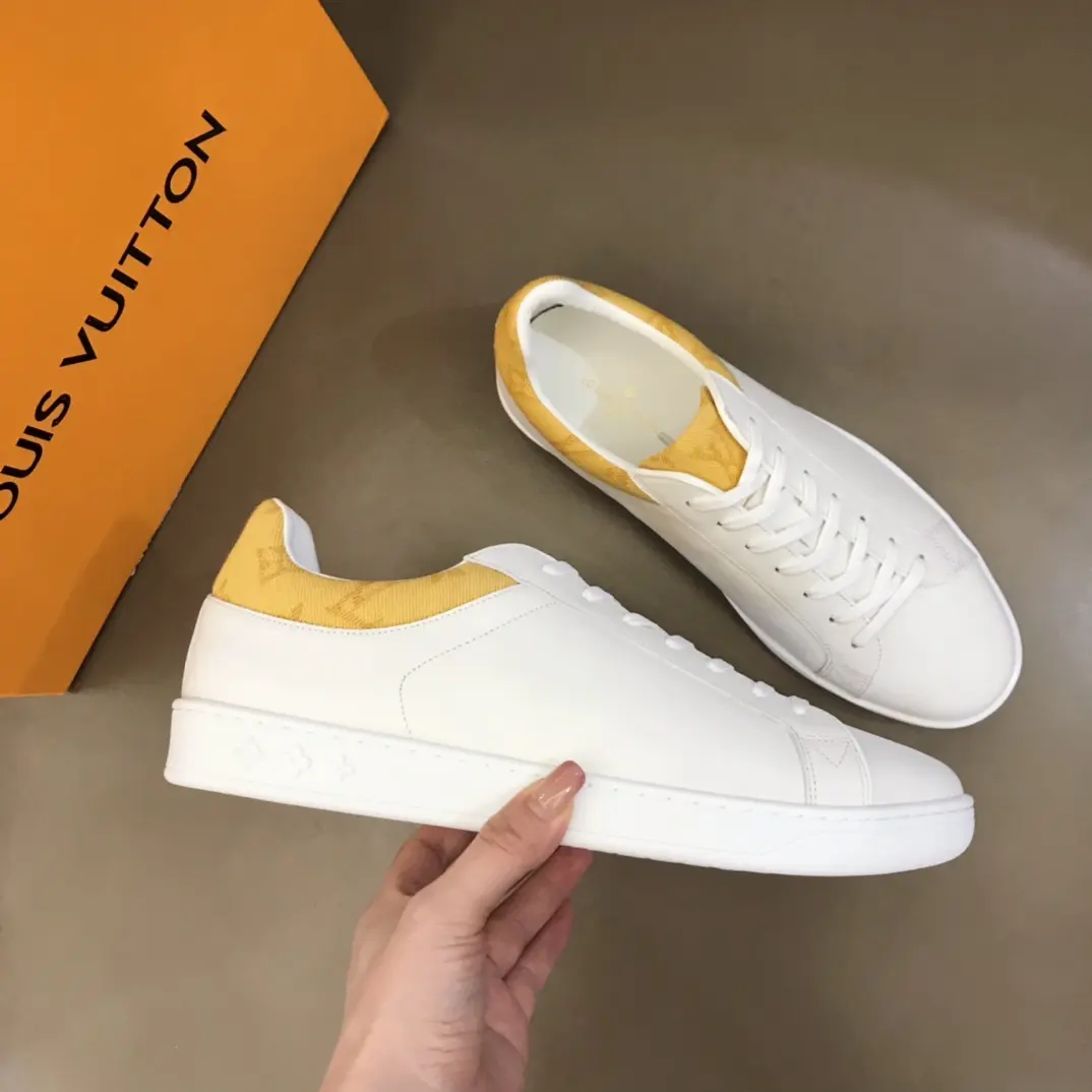 Louis Vuitton 2022 classic casual sneakers 