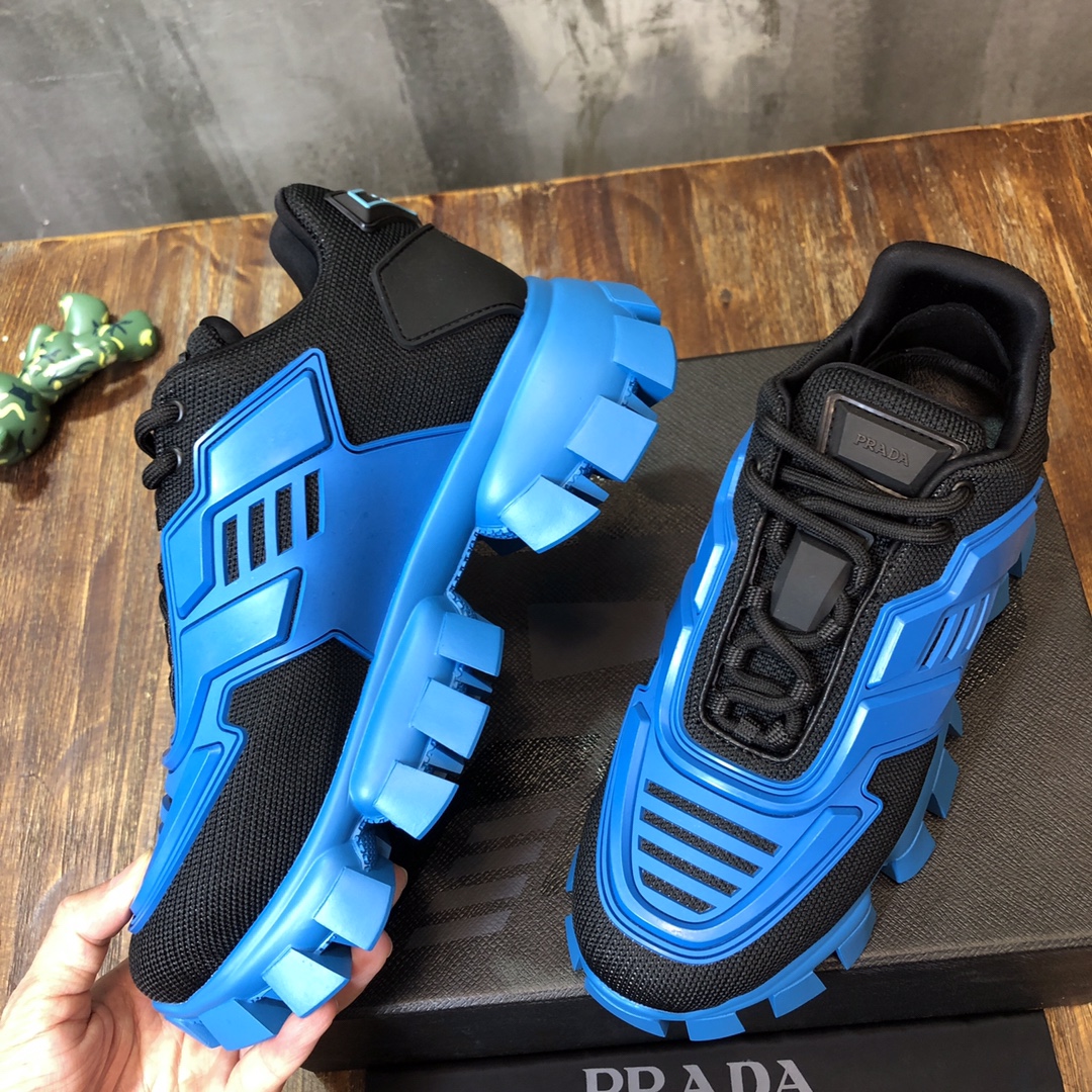 Prada classic sneaker with King kong series