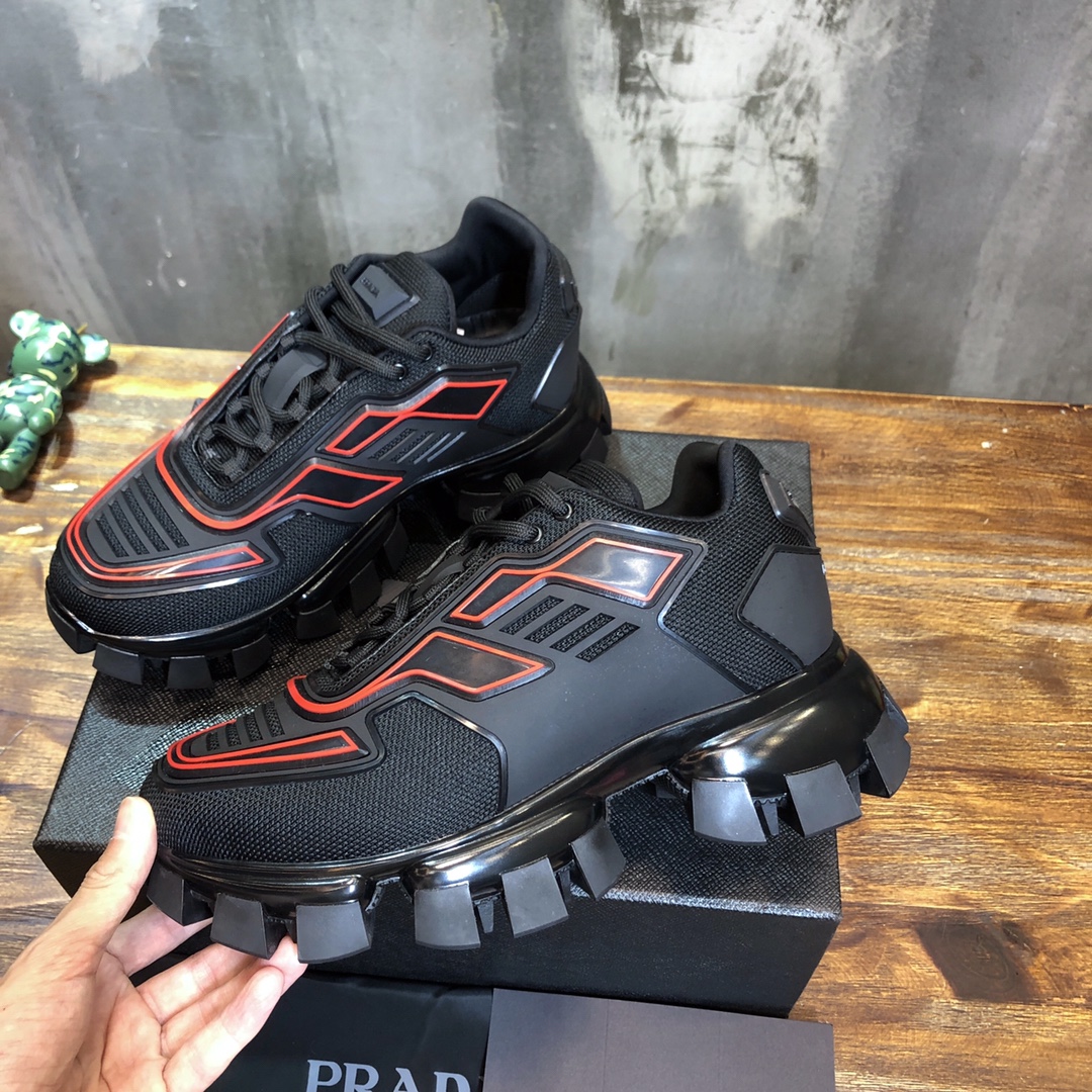 Prada classic sneaker with King kong series