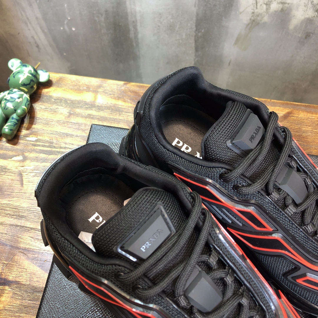 Prada classic sneaker with King kong series