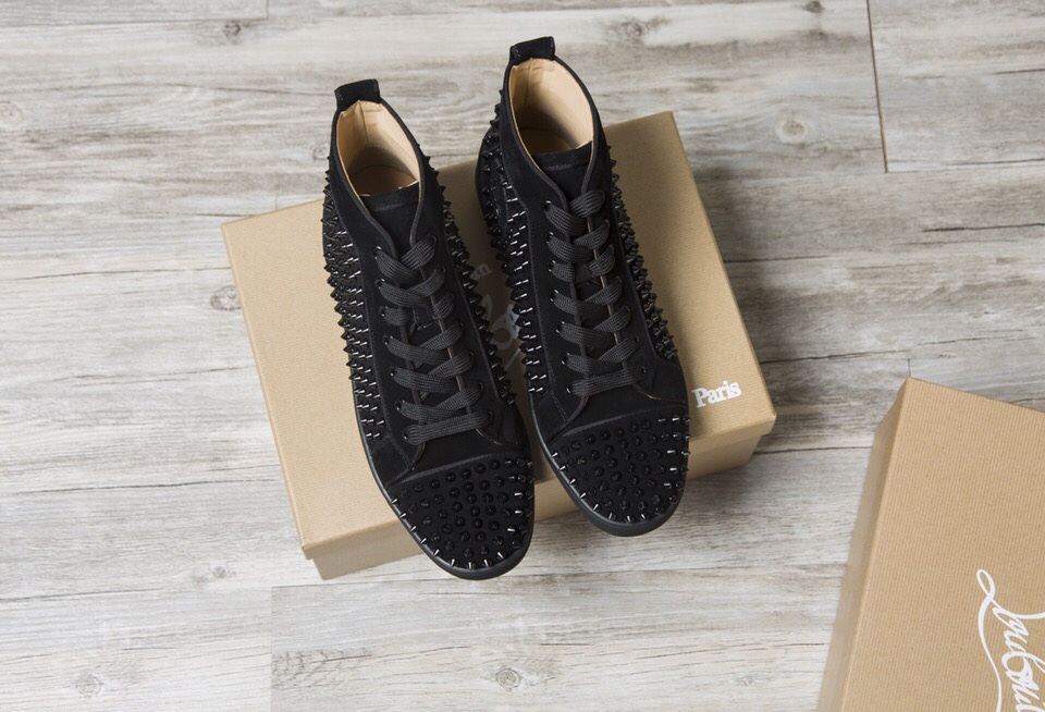 Christian Louboutin Sneaker Louis Spikes Flat