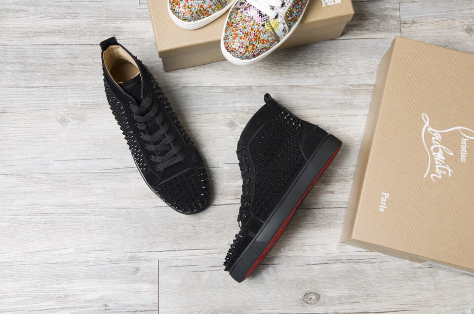 Christian Louboutin Sneaker Louis Spikes Flat