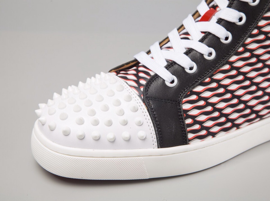 Christian Louboutin Sneaker Louis Spikes Flat