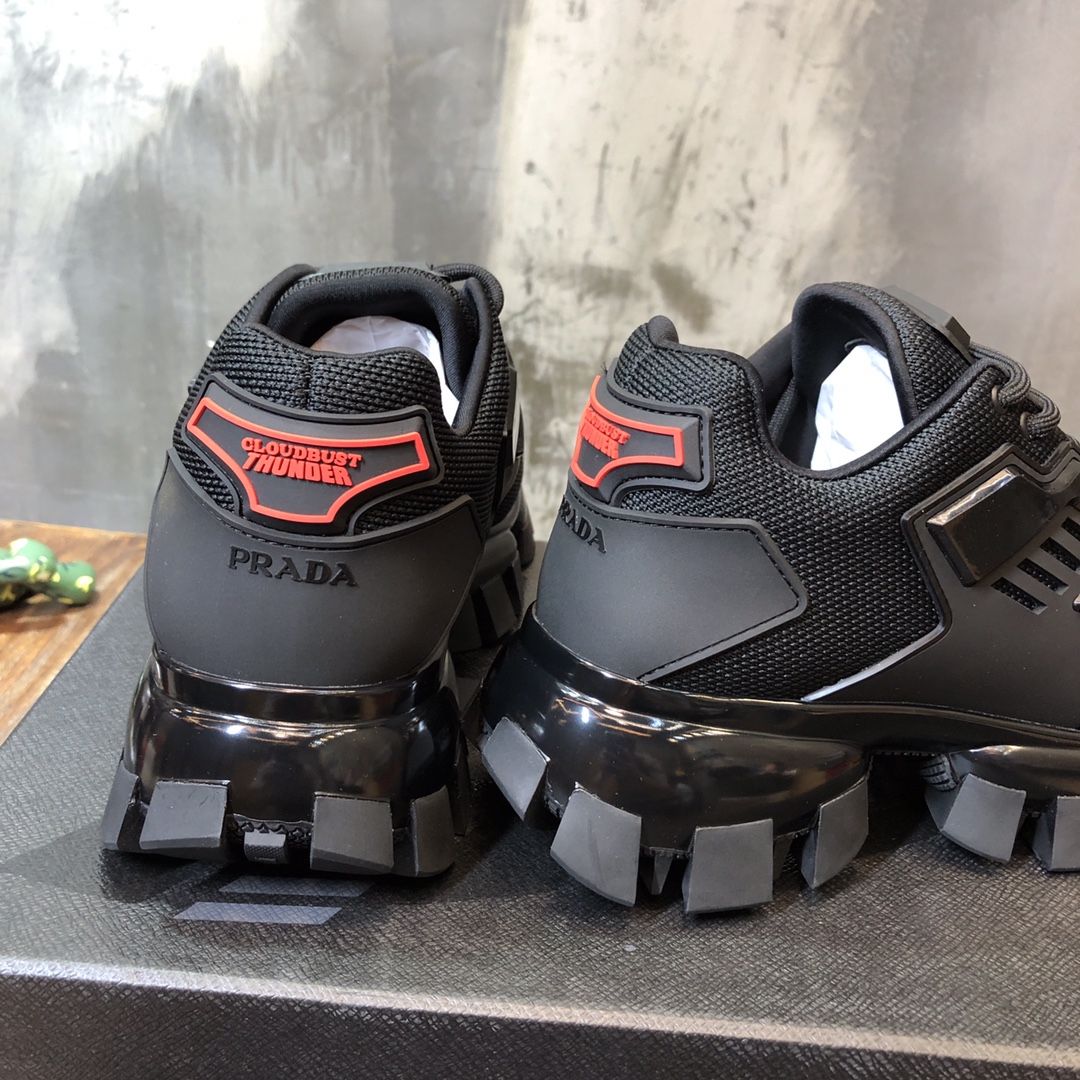 Prada classic sneaker with King kong series