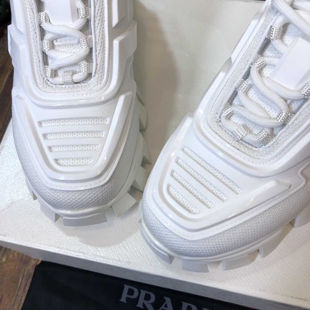 Prada classic sneaker with King kong series