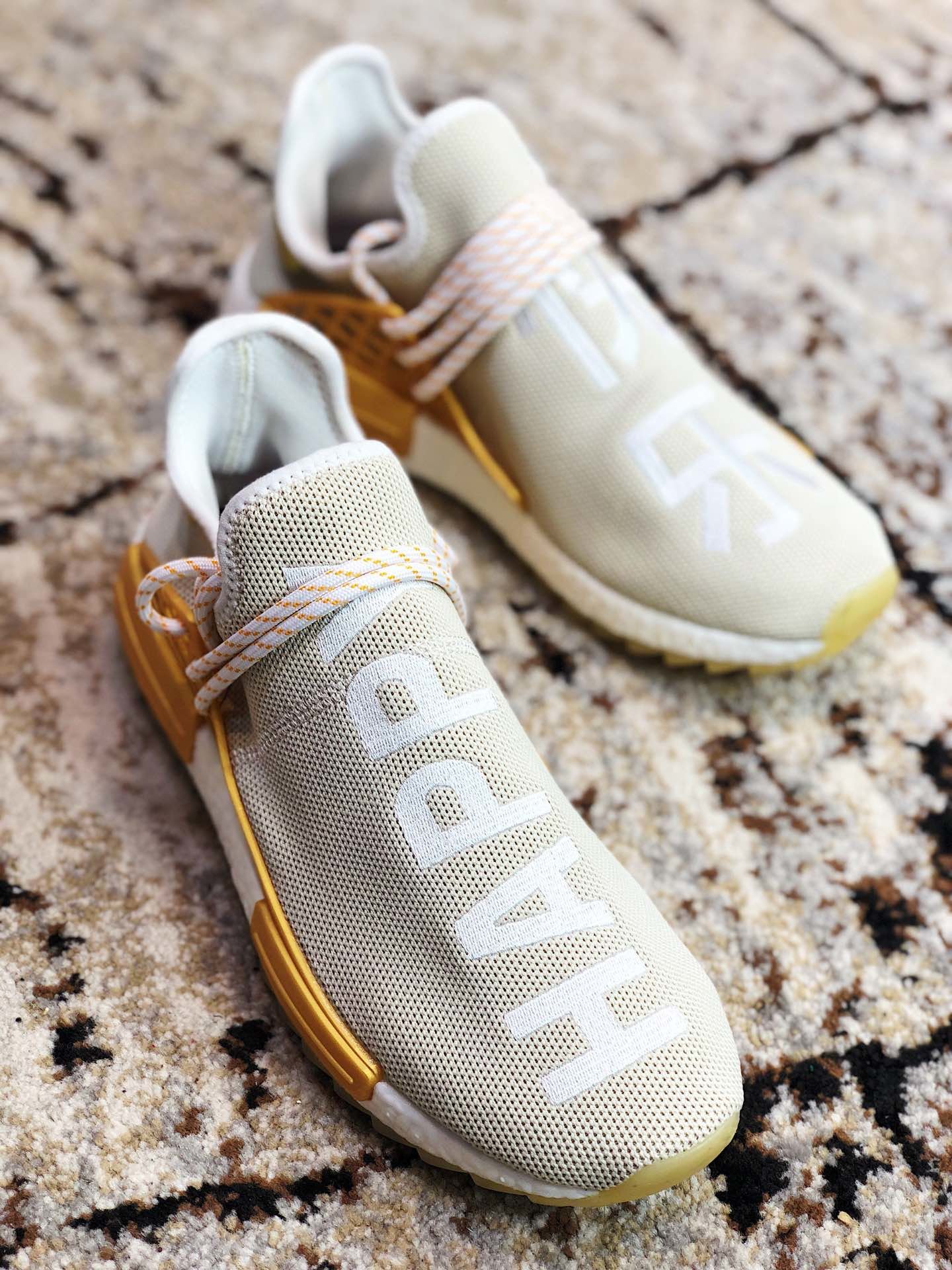 High Quality Pharrell x adidas NMD Hu F&F edition“Happy” gold ready