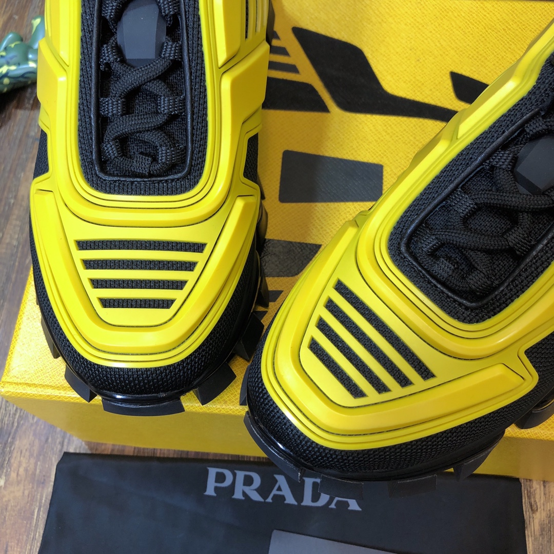 Prada classic sneaker with King kong series