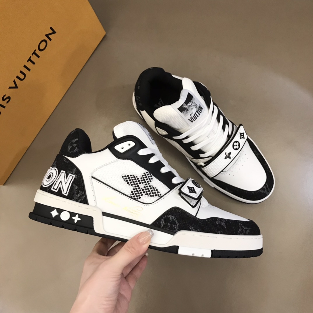 LV Spring-Summer 2022 Trainer Sneaker