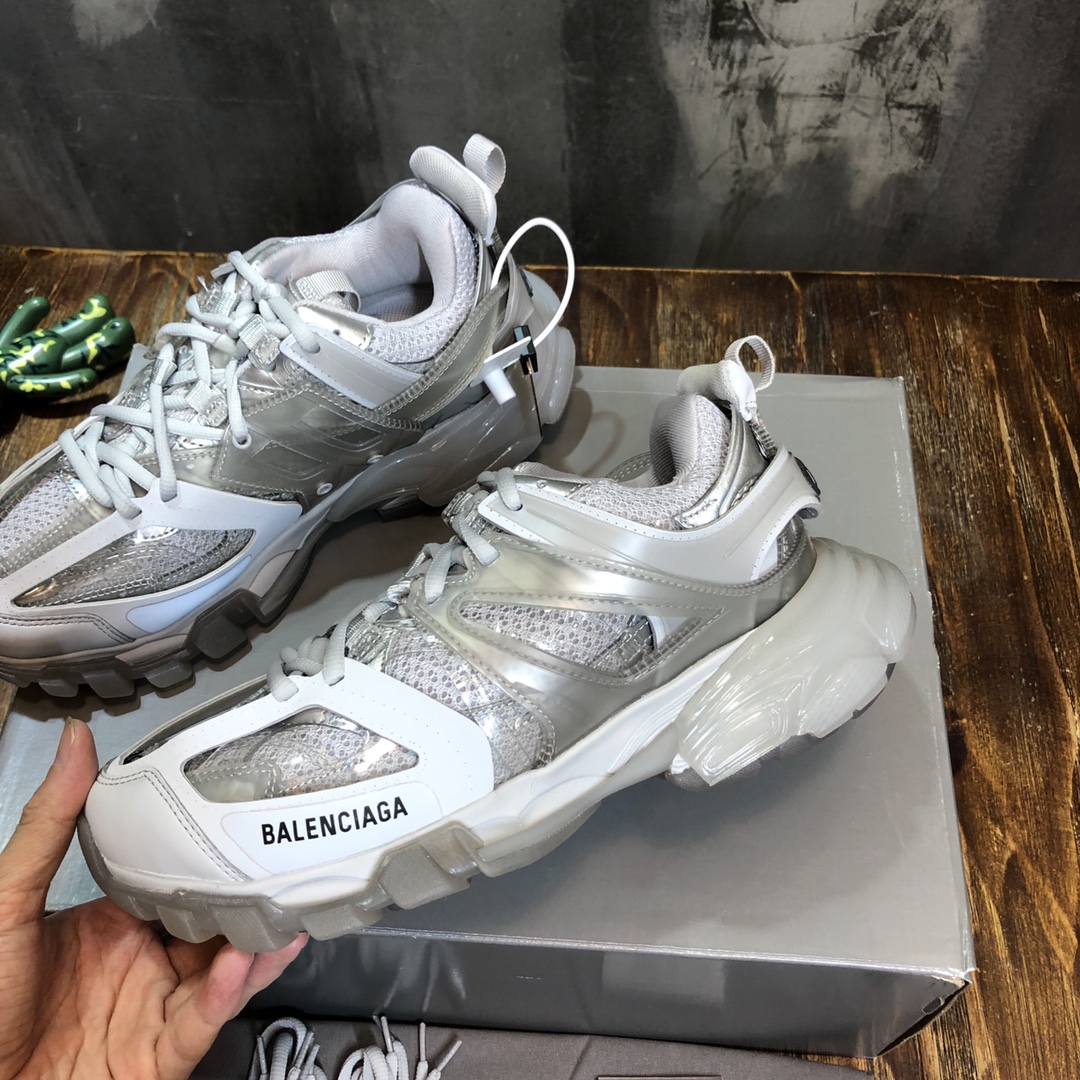 Balenciaga Sneaker Track Sneaker in White