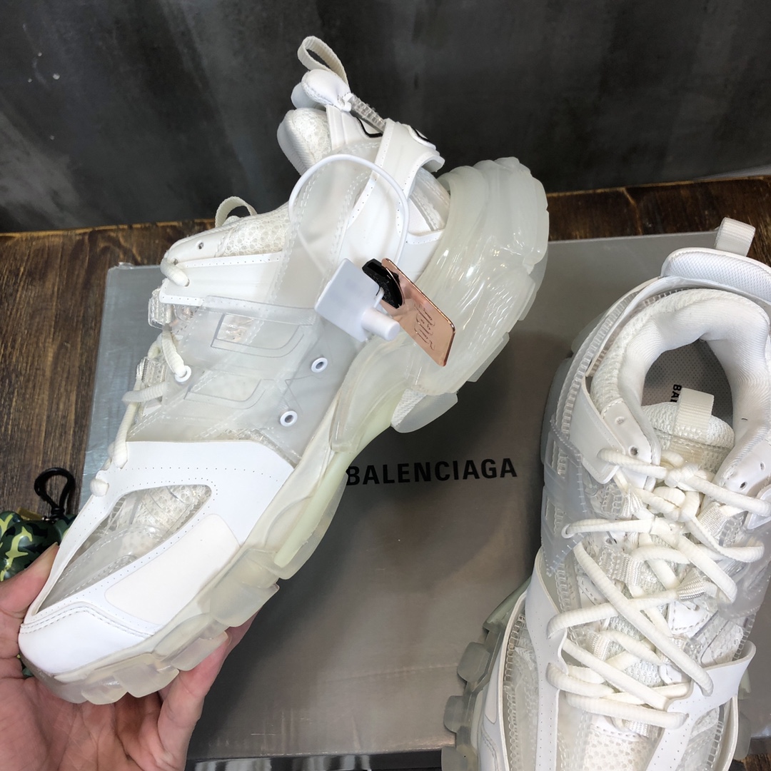 Balenciaga Sneaker Track Sneaker in White