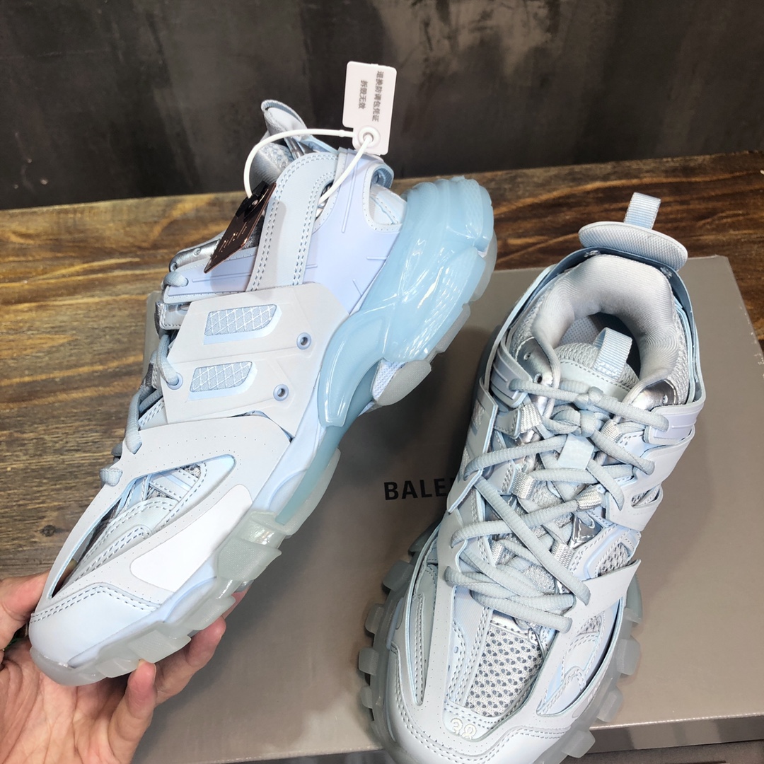 Balenciaga Sneaker Track Sneaker in Blue