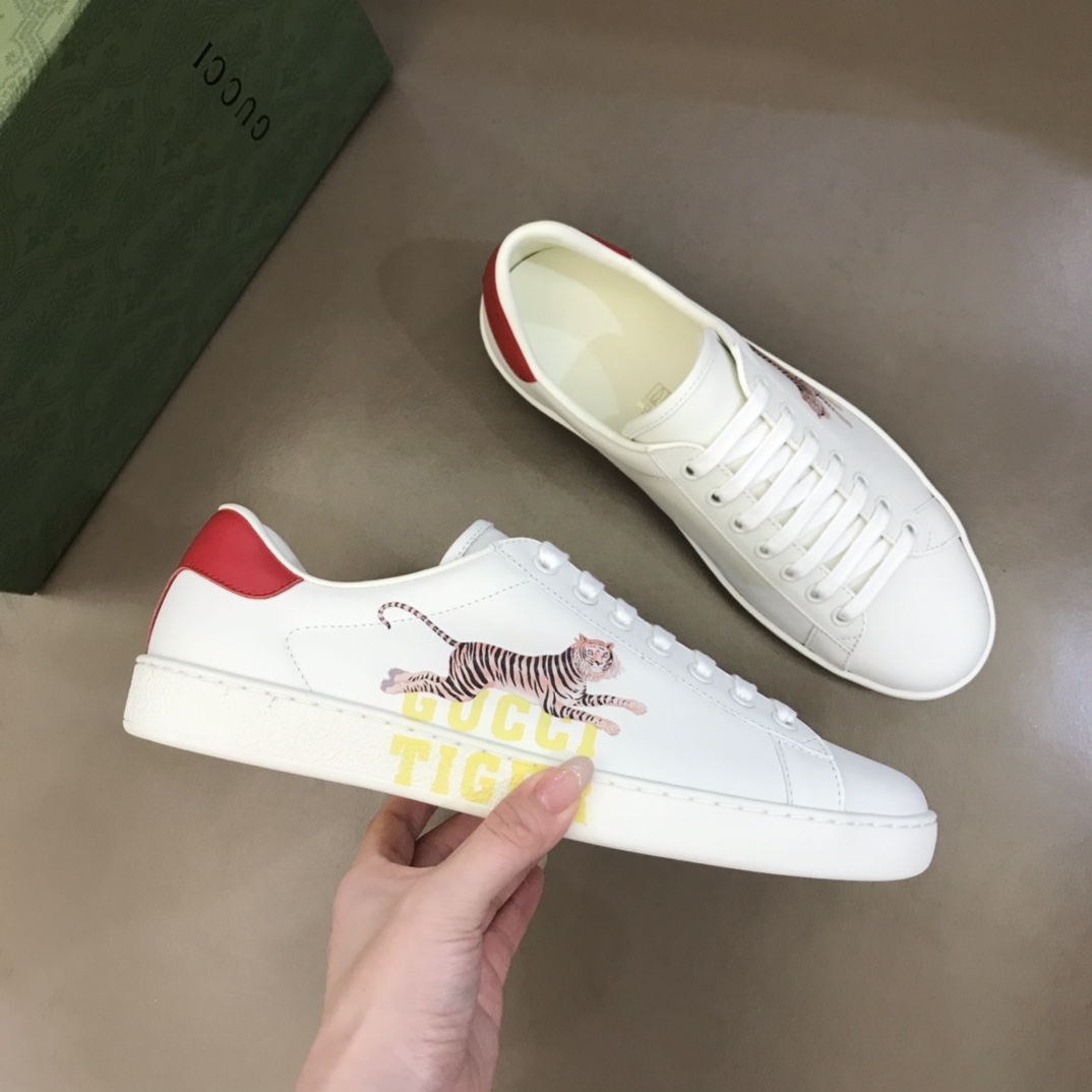 GUCCI classic Sneaker white shoes series