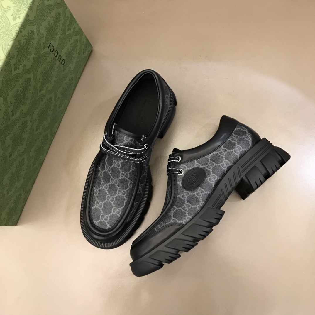 GUCCI 2021 sneaker double G