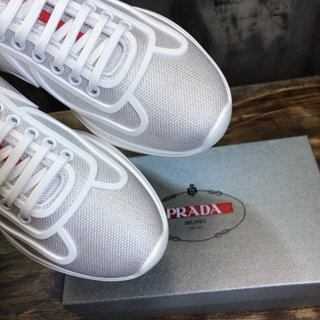 Prada classic sneaker