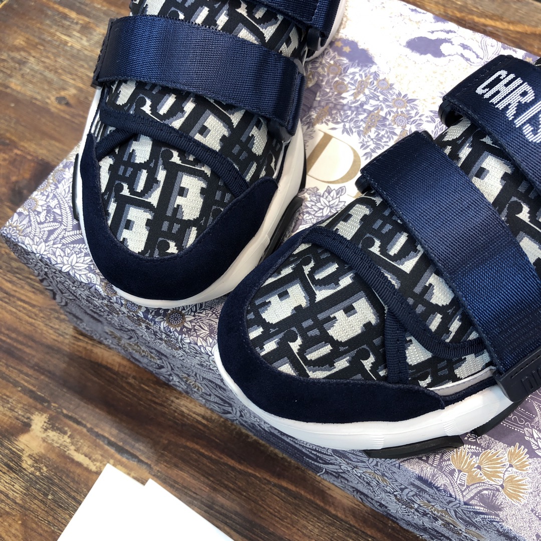 Dior 2022 lastest D-Wander Sneaker