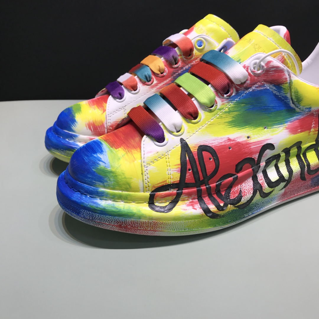 Alexander McQueen Sneaker Oversized Graffiti