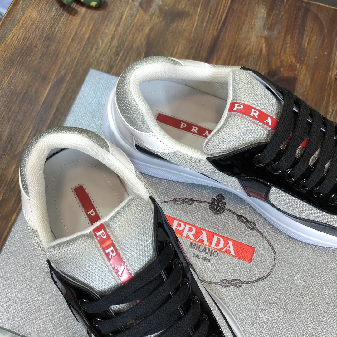 Prada classic sneaker