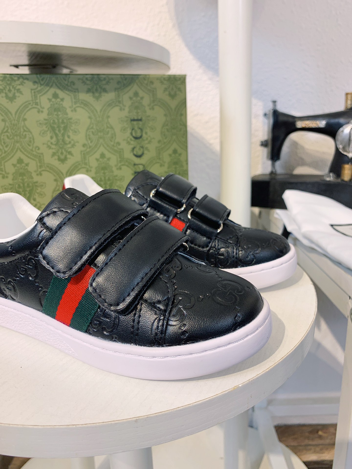 Gucci Rhyton Vintage Trainer children Sneaker 