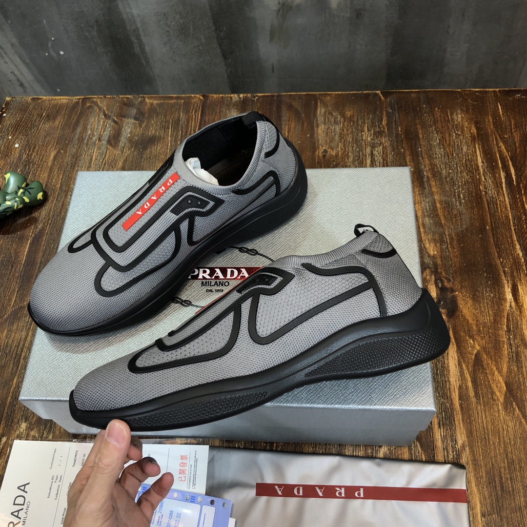 Prada classic sneaker